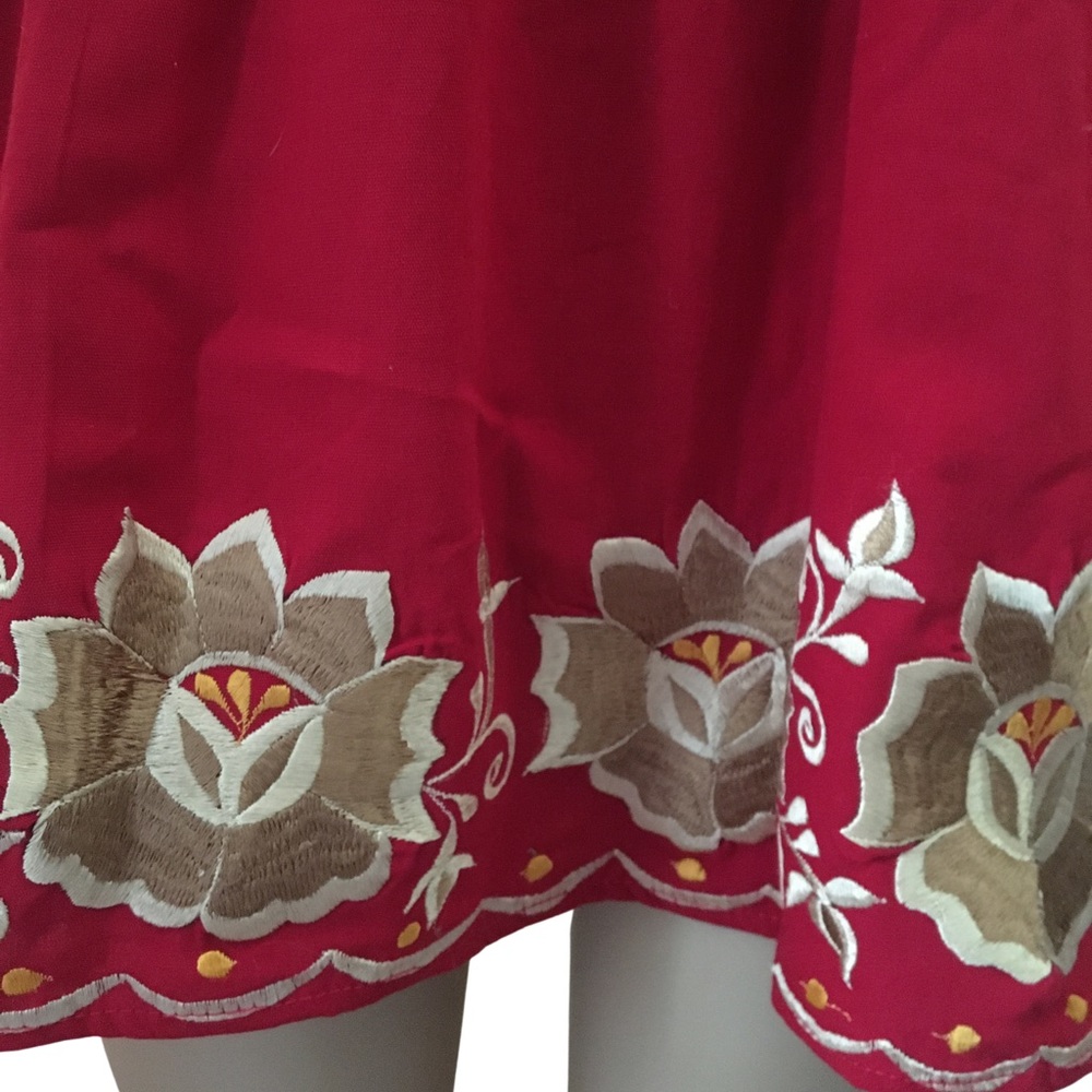 Traditional hand-made Dress from Puebla, MX - Picture 2 of 2